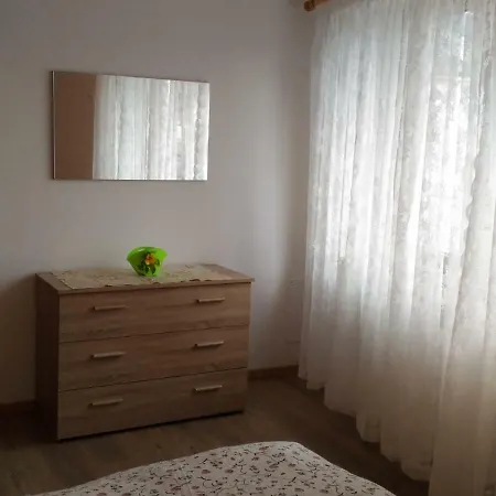 Da Nicola E Laura סנטו סטפנו די קדורה
